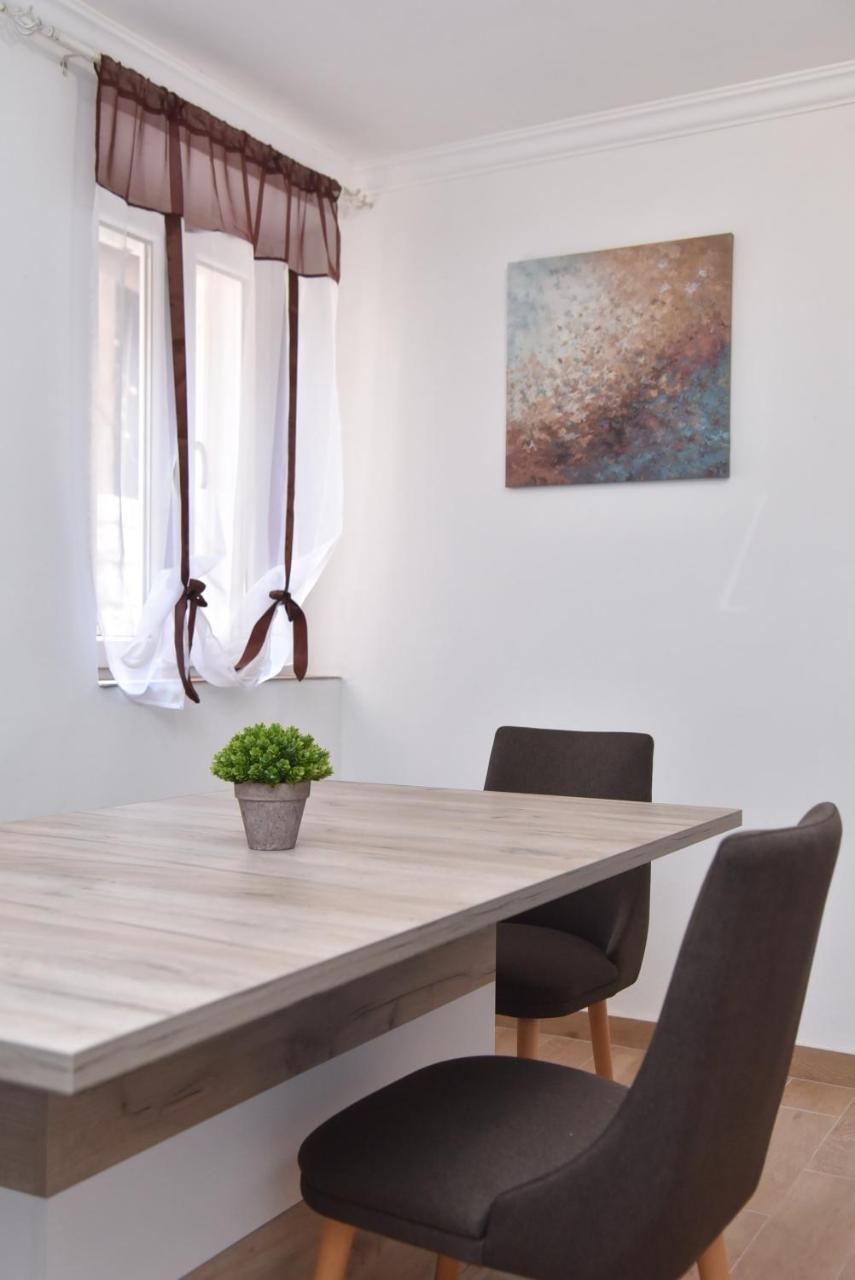 Palm Square 1 Old Town Apt Apartment Budva Ngoại thất bức ảnh